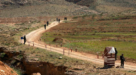 "اللواء": الجيش استدعى جميع الضباط والعسكريين إلى الجنوب في ضوء العدوان على غزة