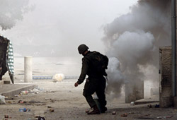 "تايم": "إسرائيل" تخسر حرب الإعلام في غزة