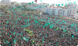 غزة تحتفل بالنصر: عشرات الآلاف يشاركون في مسيرات حاشدة بغزة ابتهاجاً ودعما للمقاومة 
