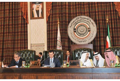 "الاخبار": الاسد اكد في الكويت انه لم يتسبب بالخلاف مع تيار "المستقبل"