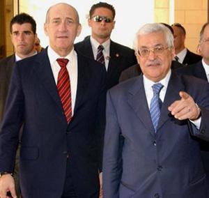 تقرير اسرائيلي: أولمرت يقترح على عباس تقسيما جديداً للقدس
