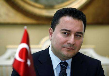 وزير الخارجية التركي: لن أحضر مأدبة يدعو اليها الصهاينة 