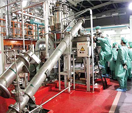 "الديلي تلغراف": إيران تنتج قنبلة نووية في 2010