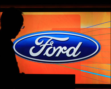 "فورد" تخسر 15 مليار دولار وكوداك تلغي 4500 وظيفة