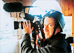 "إسرائيل" تعوّض عائلة مصور بريطاني قتلته 