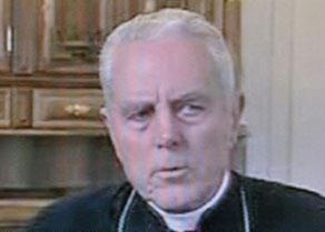 الأرجنتين تطلب من "منكر المحرقة" مغادرة البلاد