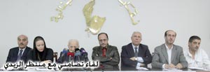 لقاء تضامني مع الصحافي منتظر الزيدي في نقابة الصحافة والكلمات اشادت ببطولته وطالبت بالافراج عنه ومنحه اكبر وسام ـ مصور