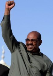 "الاندبندنت": البشير يختبر الدعم العربي بزيارته لأرتيريا