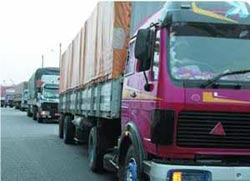 وصول قافلة الأمل الأوربية الى غزة صباح غد