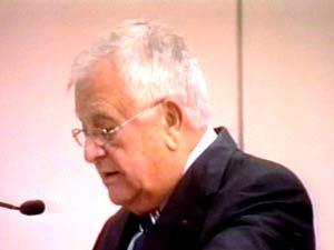 احتمال خلافة القصّار للسنيورة  
