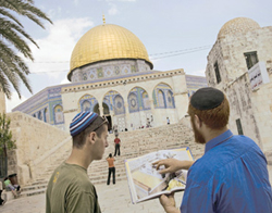 خاص "الانتقاد.نت" : بلدية العدو تشرد 200 ألف مقدسي منذ عام 93 