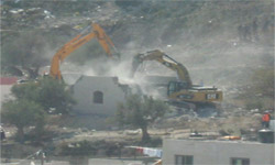 خاص الانتقاد.نت.. تقرير فلسطيني :الاحتلال صعد من سياسة "الهدم الذاتي" للمنازل المقدسية خلال العام الجاري