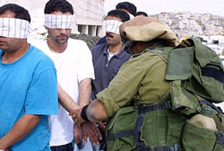 الاحتلال يواصل اعتداءاته في الضفة وغزة 