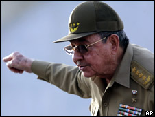 راؤول كاسترو  وجه انتقادات حادة لأوباما