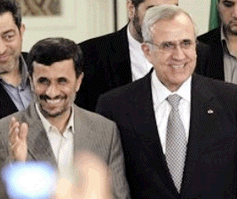 سليمان واحمدي نجاد خلال الغداء التكريمي: تأكيد على عمق العلاقات والدعم المتبادل بين البلدين وتحذير من خطورة مؤامرات ودسائس الإسرائيليين