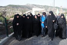 عقيلة الرئيس نجاد زارت معلم مليتا 