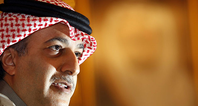 رئيس الاتحاد الاسيوي يتعهد برفع الحظر عن الملاعب العراقية