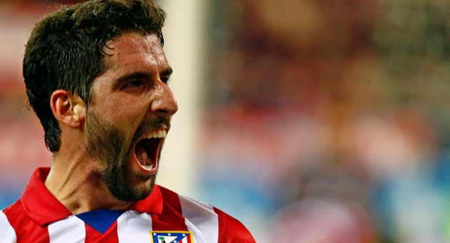 اتلتيكو مدريد يتخطى فالنسيا ويقترب من التتويج