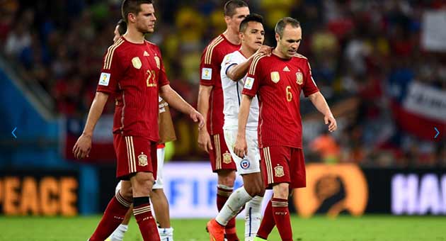 خمسىة اسباب وراء خروج منتخب اسبانيا من الدور الاول