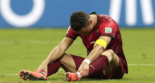 رونالدو ينعي منتخب البرتغال
