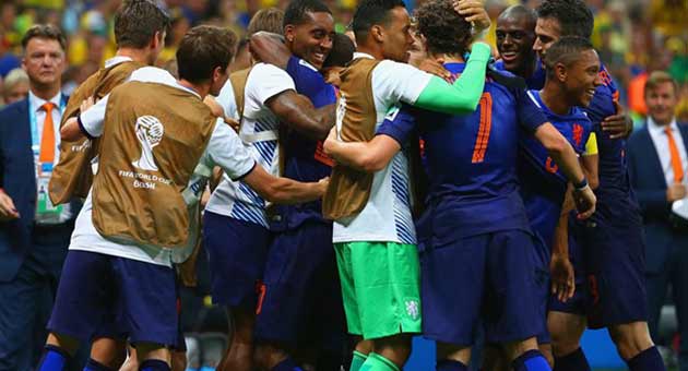 هولندا تُحرز المركز الثالث بفوزها على البرازيل 3-0