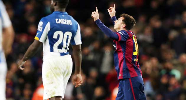 هاتريك لميسي يعيد برشلونة الى الوصافة