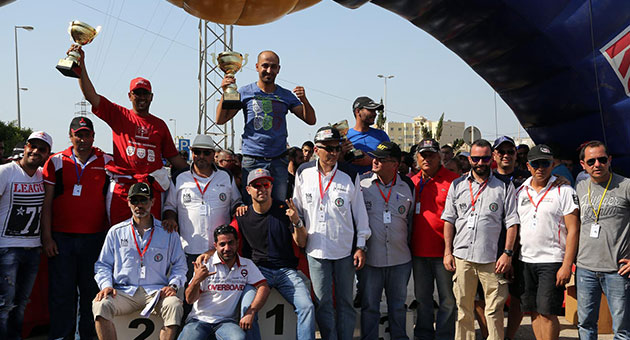 بالصور : 45 سيارة في السباق الأول لـ الدريفت لعام 2015