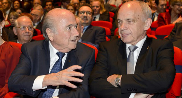انتخاب رئيس الفيفا لفترة 4 سنوات بالاقتراع السري