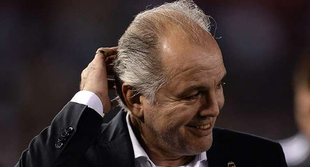 سابيلا يقترب من تدريب المنتخب السعودي لكرة القدم