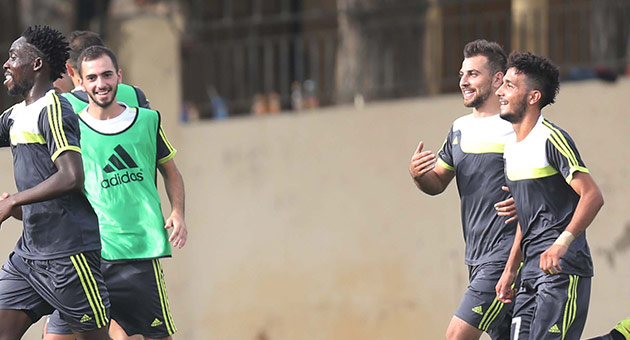 بالفيديو : العهد يُتوج بطلاً لكأس النخبة لكرة القدم