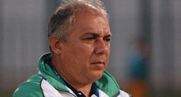 الاتحاد العراقي لكرة القدم يجدد الثقة بالمدرب علوان