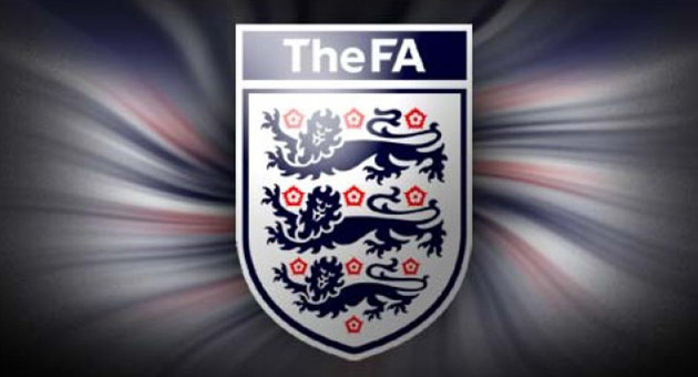 الاتحاد الانكليزي يعلق دعمه لترشيح بلاتيني لرئاسة الفيفا