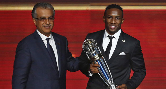 احمد خليل افضل لاعب كرة قدم في آسيا لعام 2015