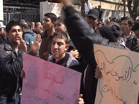 غزة تنتفض دعما للأسرى في سجون الاحتلال