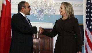 كلينتون تشدد على التحالف بين واشنطن والنظام البحريني
