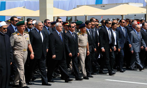 &rsquo;السيسي&rsquo;: الدولة لن تترك الإرهاب ونواجه حرباً ضخمة