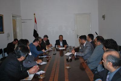 وفد المعارضة البحرينية يلتقي قادة أحزاب ومرشحي رئاسة في مصر وتأكيدات على "أهمية الثورة البحرينية"