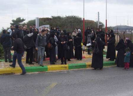 وفد تركي جال على المعالم الجهادية في الجنوب وبيروت بدءا من معتقل الخيام وبوابة فاطمة وصولا الى مليتا وروضة الشهيدين    