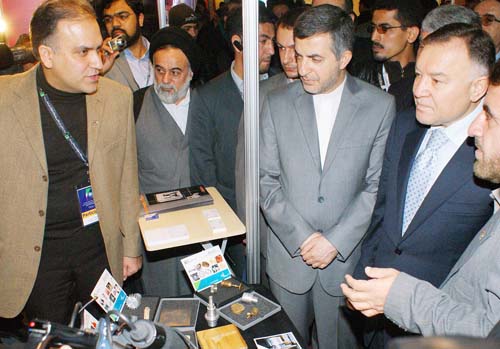 130 شركة تعرض فيه أحدث إنجازاتها : إفتتاح "معرض التقنيات التكنولوجية الإيرانية المتقدمة" في دمشق
