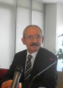 زعيم أكبر احزاب المعارضة التركية: ندعم بقوة مطالب الحرية والعدالة التي تنادى بها الشعوب العربية