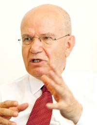 خطاب الحريري يصب في مصلحة المشروع الأميركي الصهيوني وتحريض لجمهوره للحضور في ذكرى 14 آذار