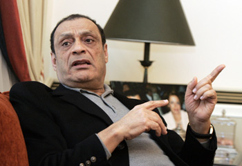 وزير العدل الأسبق: لا أستطيع أن أفهم طلبات مدعي عام المحكمة الدولية إلا من باب تخزين معلومات معينة وكشف الشعب والدولة اللبنانية