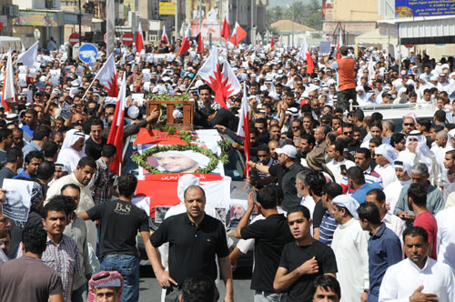 مسيرات تشييع الشهداء مستمرة في البحرين