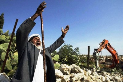 مصادرات وهدم وأنفاق جديدة: