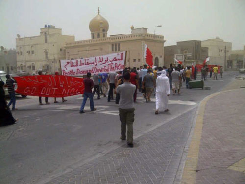 حوار الملك تحت نيران مرتزقة النظام