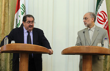 زيباري من طهران : الإنسحاب الأمريكي من العراق في موعده ولا للعنف في البحرين
