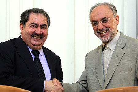 زيباري من طهران : الإنسحاب الأمريكي من العراق في موعده ولا للعنف في البحرين
