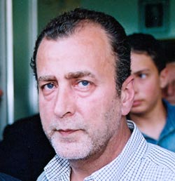 الغرب يبحث عن اقتصادياته المنهارة في المشهد السوري الداخلي