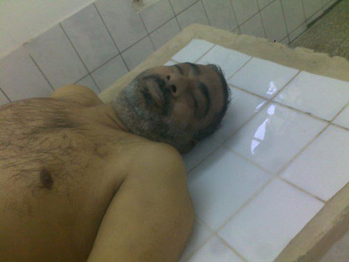 البحرين: استشهاد مواطن متأثراًَ بالغازات الدخانية وائتلاف "14فبراير" يقول إن الغازات المستعملة سامة وأميركية الصنع
