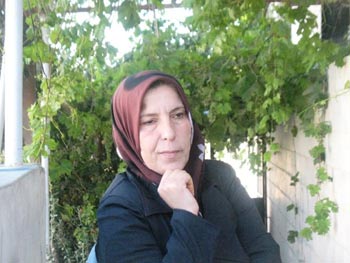 الفلسطينية صبرية جابر: معاناة عمرُها عمر "الاحتلال" في مواجهة المستوطنين